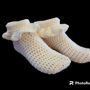 Socks/ footies with or without ruffles